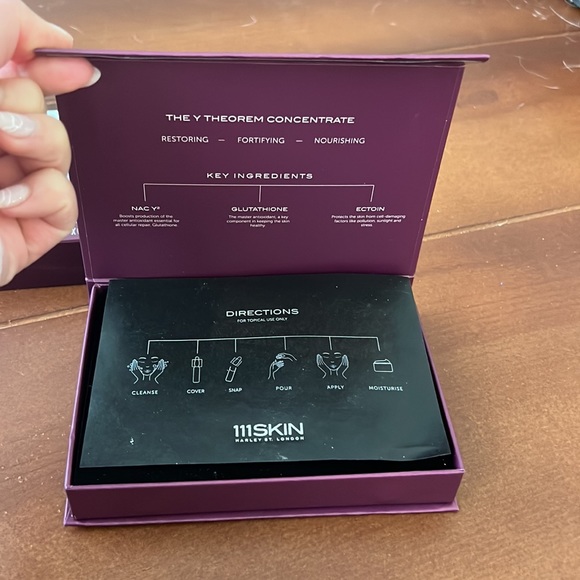 111 SKIN THE Y Theorem Concentrate 4x2ml (.07fl oz) - Picture 2 of 3